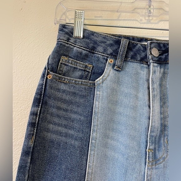 Pacsun Two Tone 90’s Boyfriend Jeans - Picture 2 of 6